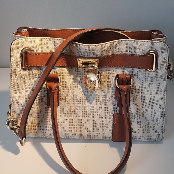 Michael Kors Bag - Picture 5 of 8